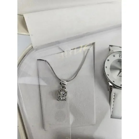 NEW Vintage Arnex Ladies Rhinestone & Silvertone Quartz Watch Earrings‎ Necklace